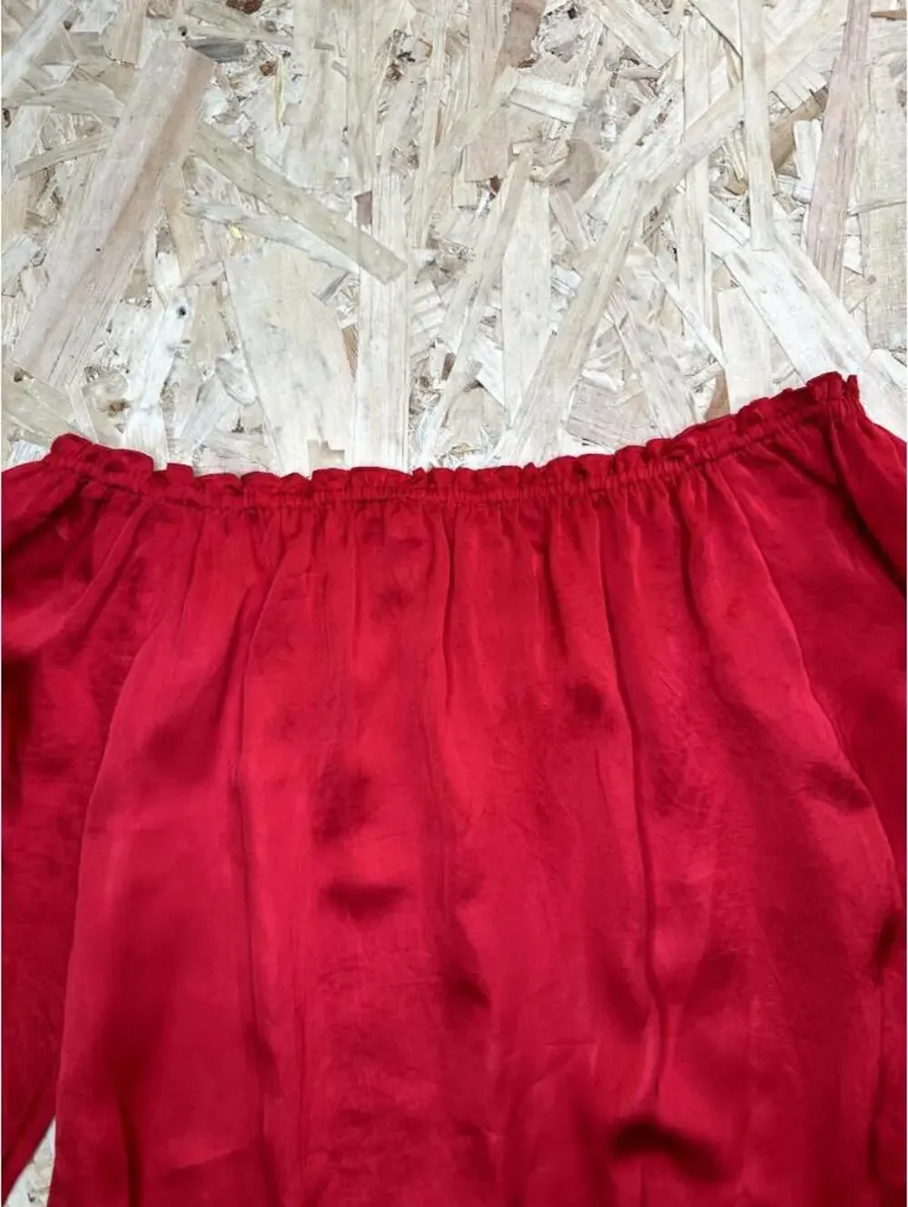 Michael Kors Off The Shoulder Blouse Womens Small Red Smocked Waist Silk Top